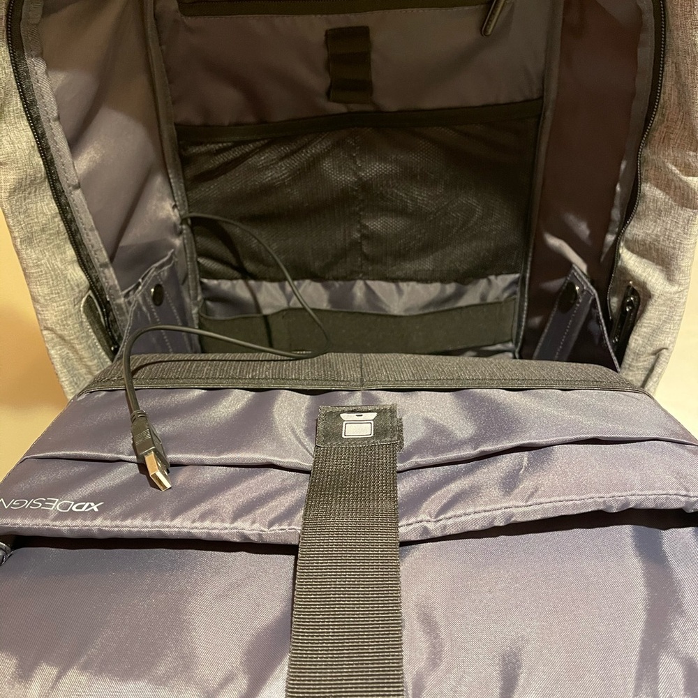 Xd Design Gray Black Backpack Antitheft - image 6